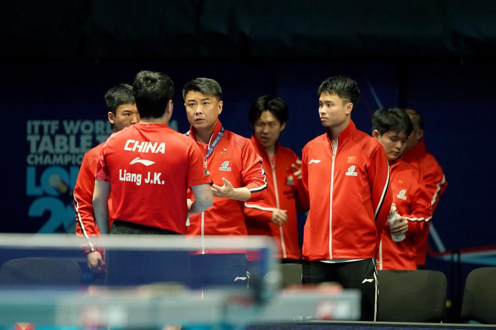 从质疑到总决赛核心领袖杰伦布朗如何完成超级球星蜕变传奇之路